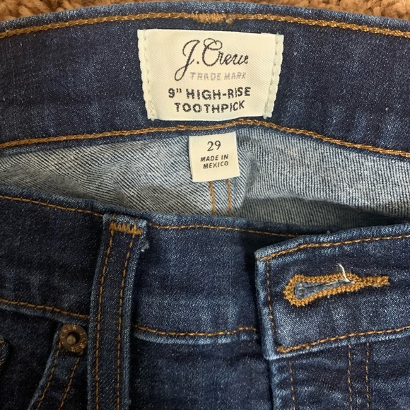 J. Crew 9-Inch Toothpick Jeans Size 29 EUC - Picture 3 of 5